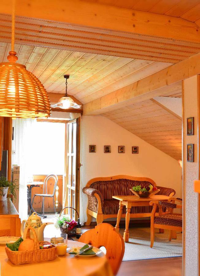 Ferienwohnungen Haus "Wildschuetz" Frauenau Esterno foto