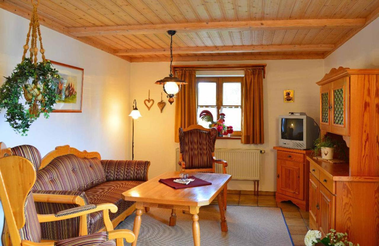 Ferienwohnungen Haus "Wildschuetz" Frauenau Esterno foto